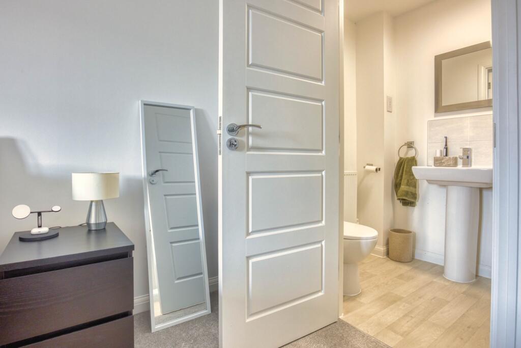 Ewemove Taunton Cheddon Close (19)