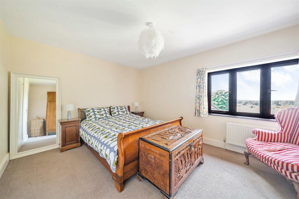 Bedroom 2.jpg