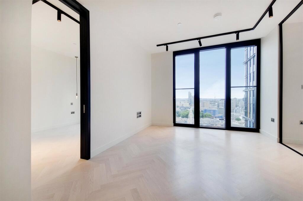 One Crown Place