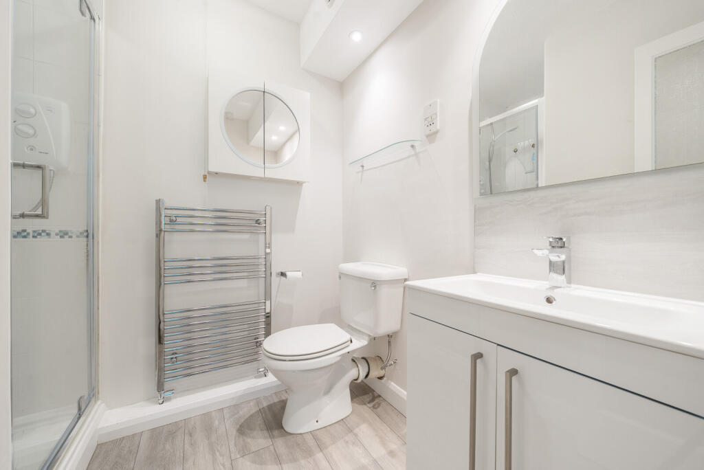 19-681a27a072dca-...