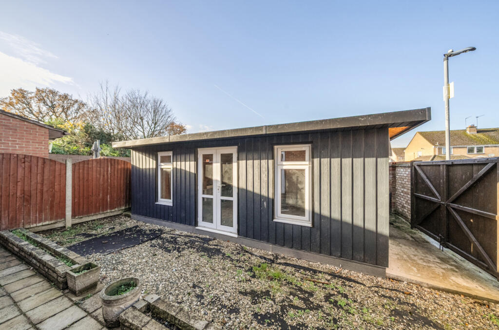 1386539-15-692ed7...