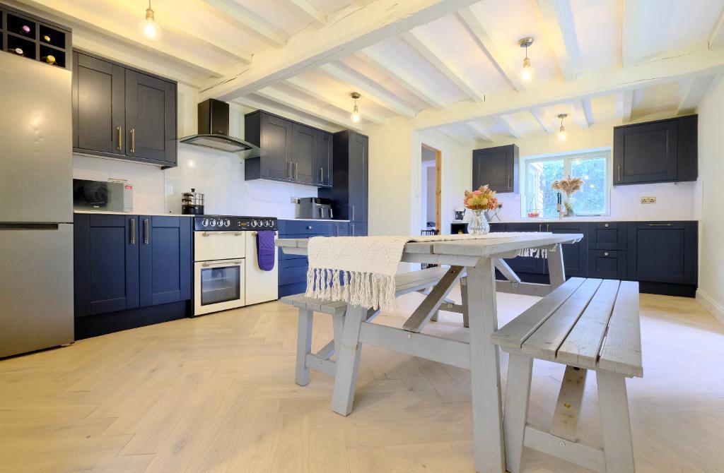 Beautifully renovated new kitchen