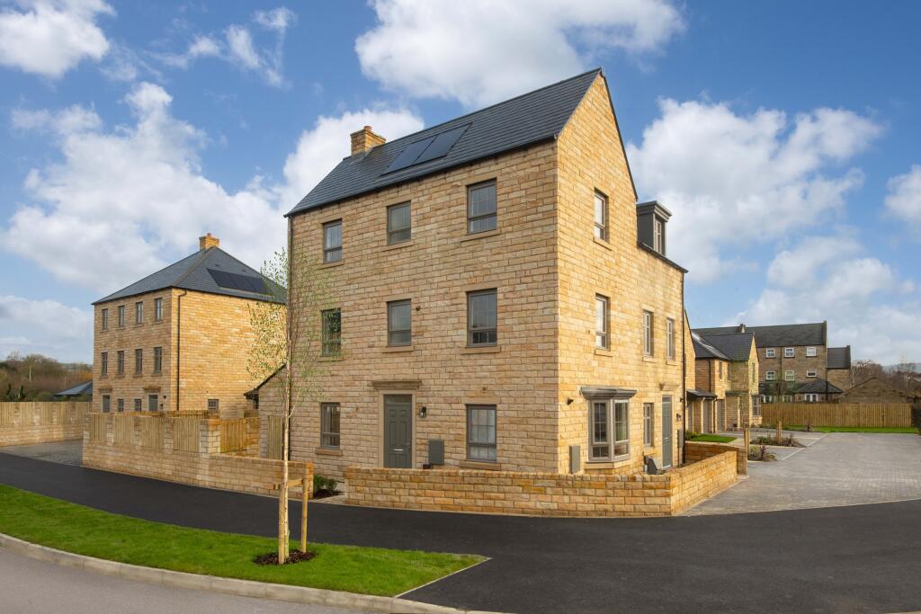 External view of the Greenwood at Centurion Meadows
