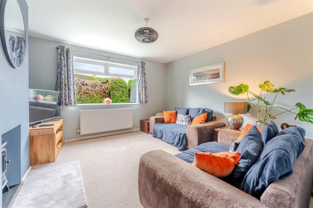 17 Court Avenue, Yatton23.jpg