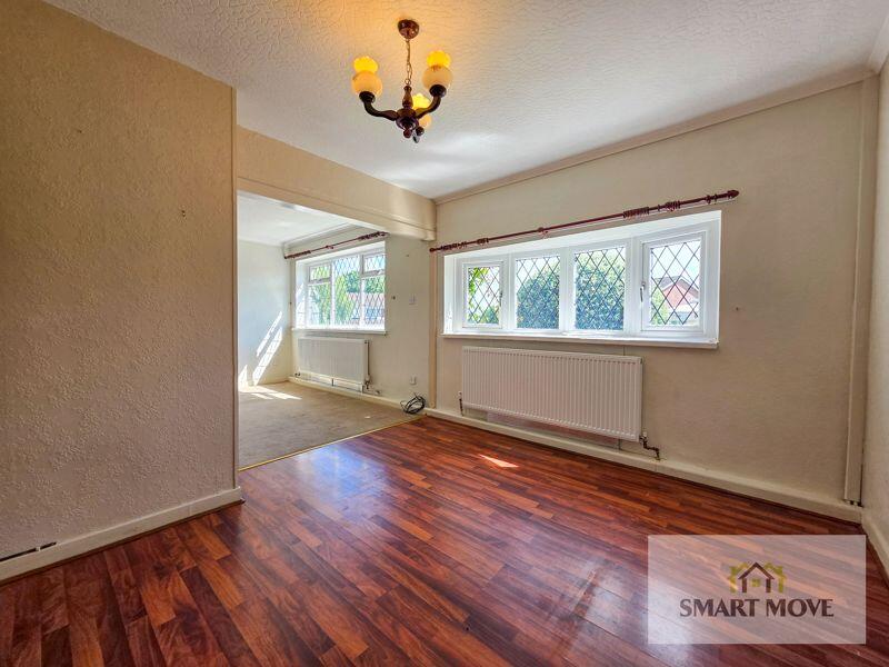 Dining Room into Lounge
