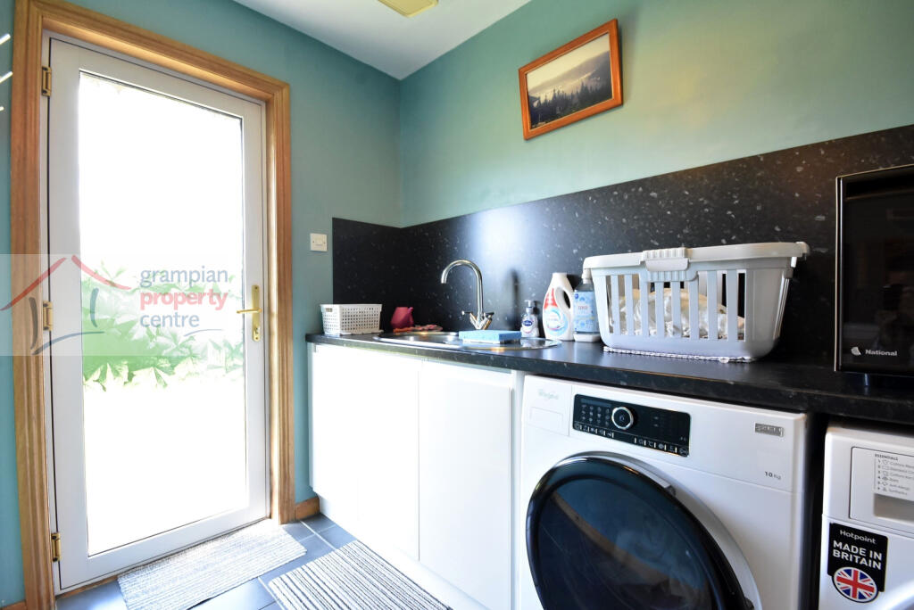 Utility Room.JPG