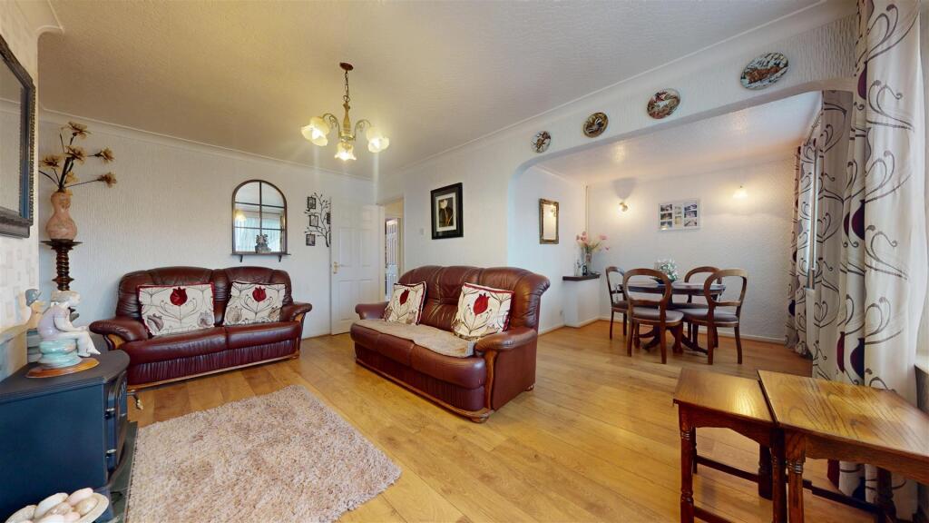 Cranshaw Avenue, Reception Room