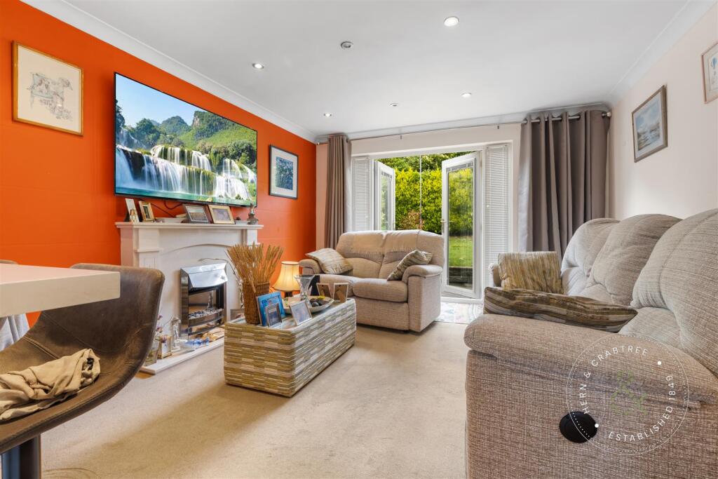 Camelot Way, HernCrabtree (1).jpg