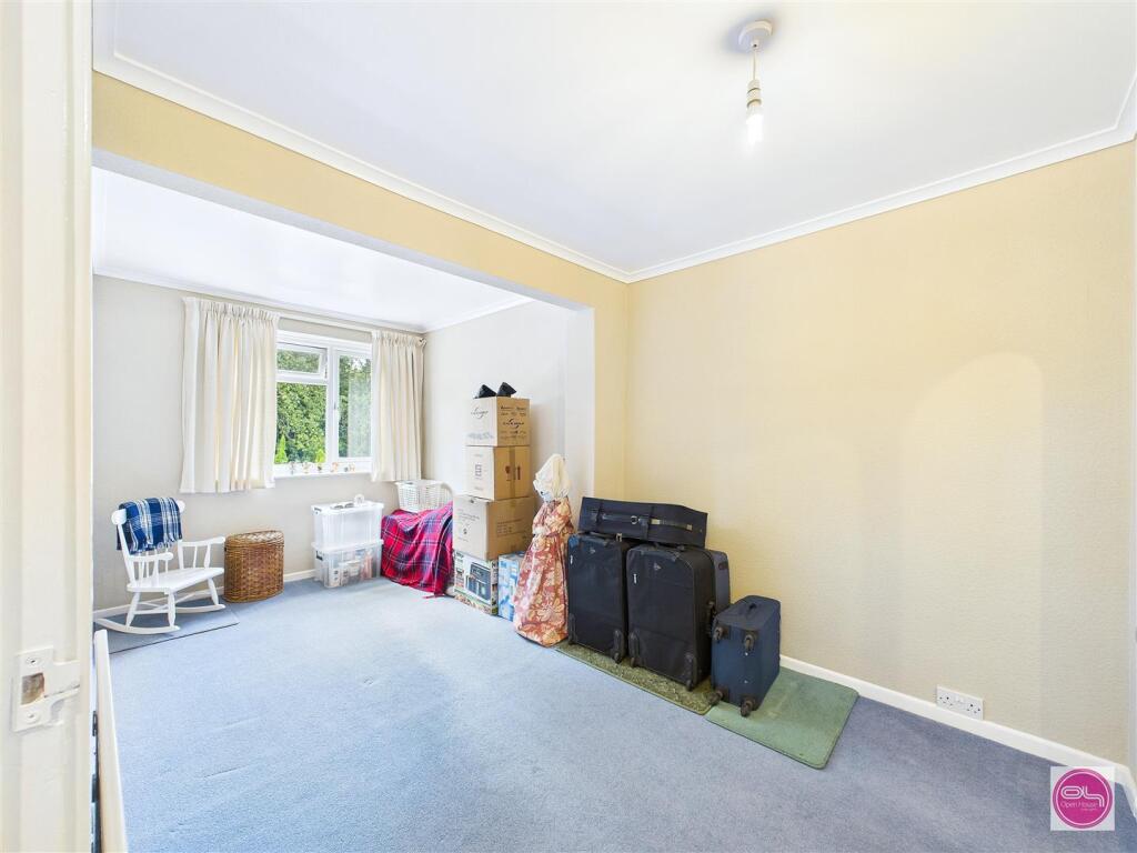 Ashleigh Drive (25).jpg