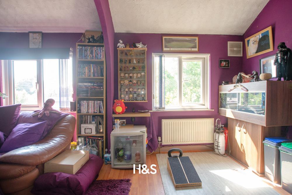 18 Ulleries -bed 2 3.jpg