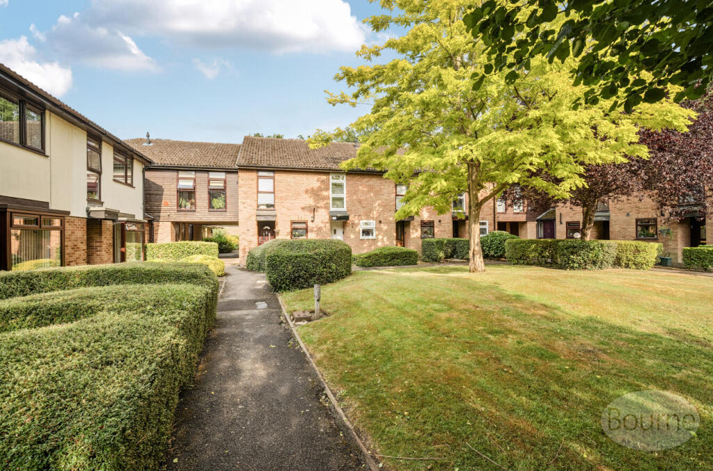 3b8c6d83-a944-447...