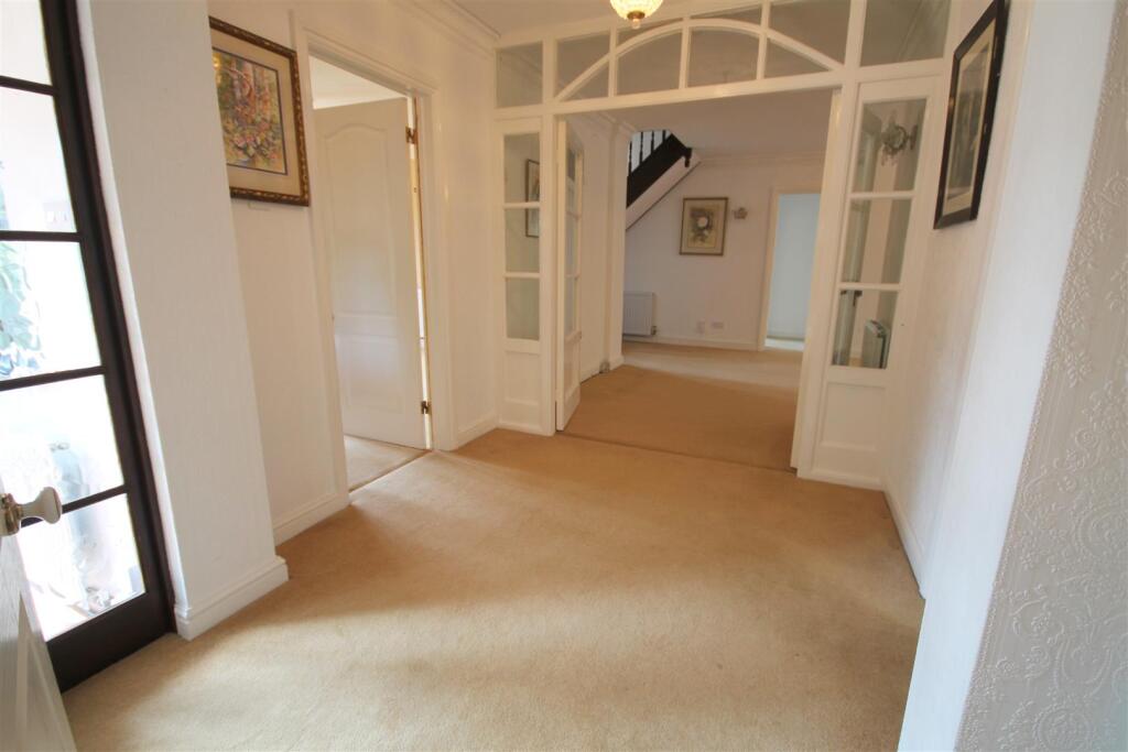 GB Entrance Hall.JPG