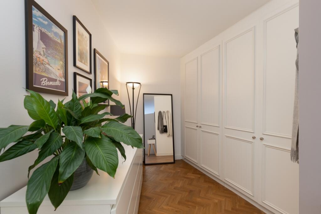 New Crane Place Bed1