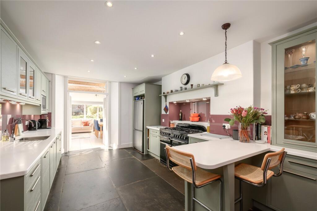 Breakfast Kitchen