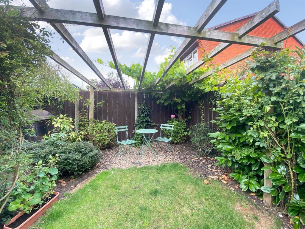 9018372-105970-133982898347337486-d40bbef6-facf-48