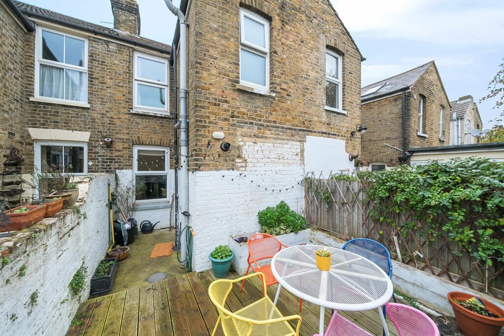 Rear Garden (1)