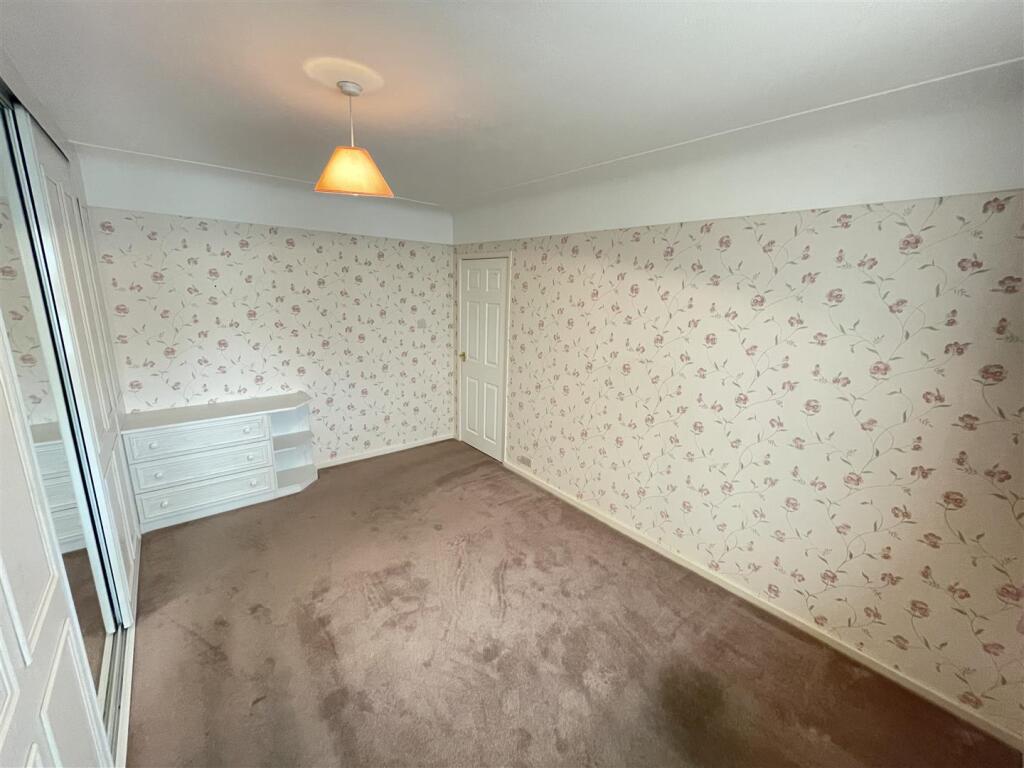 Photo 10-09-2025, 12 10 14.jpg