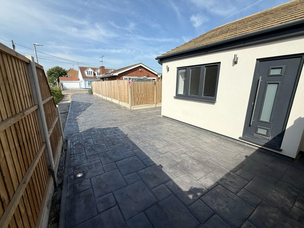 IMG-20250501-WA00...