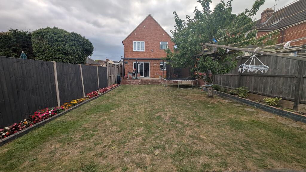 PXL_20250818_1506456