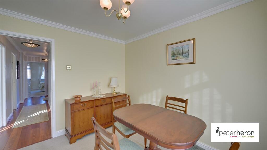 Bedroom 3/Dining Room