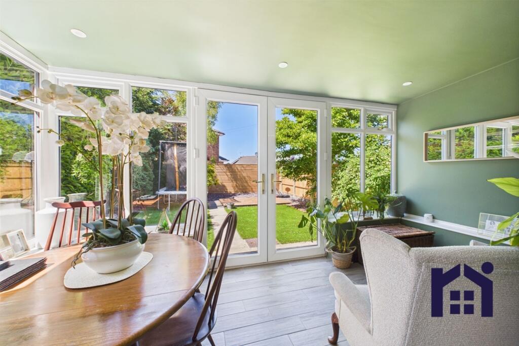 Garden room