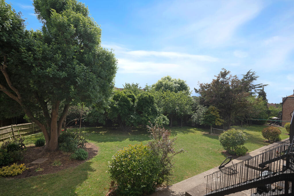 8 garden.jpg
