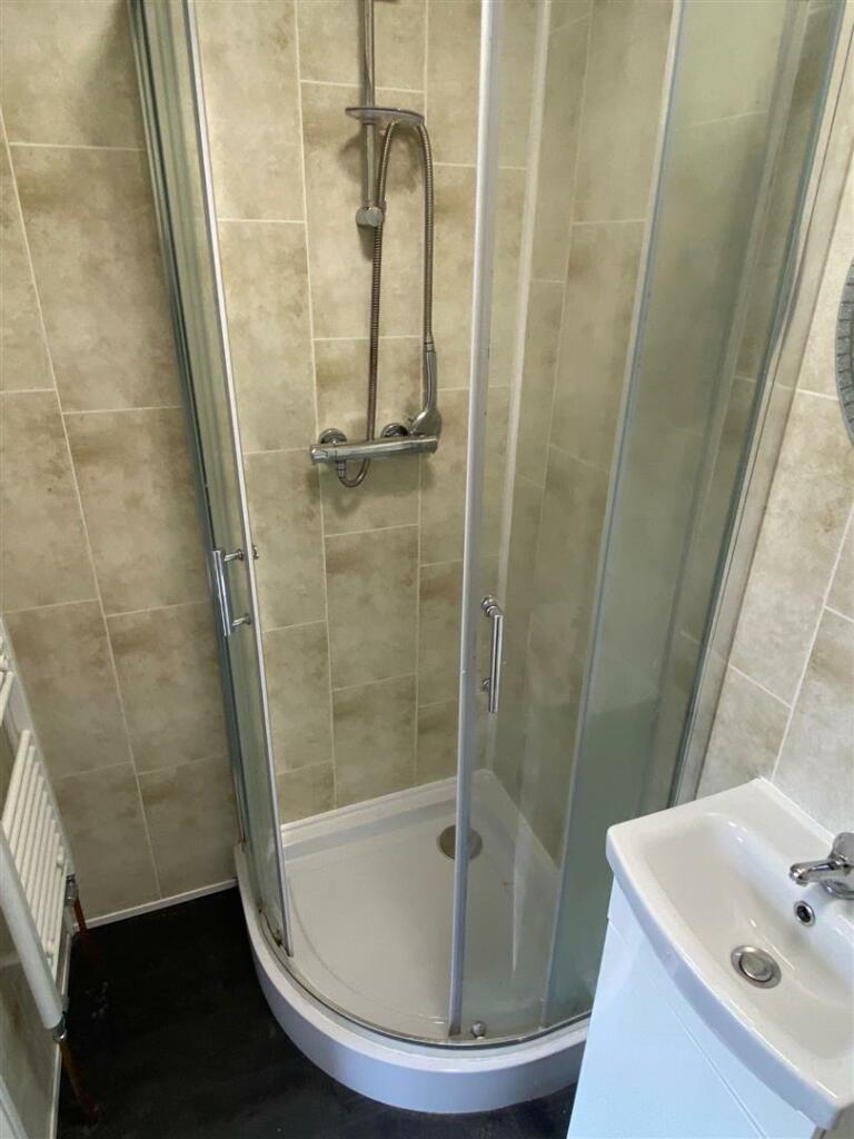 Room 5.JPG