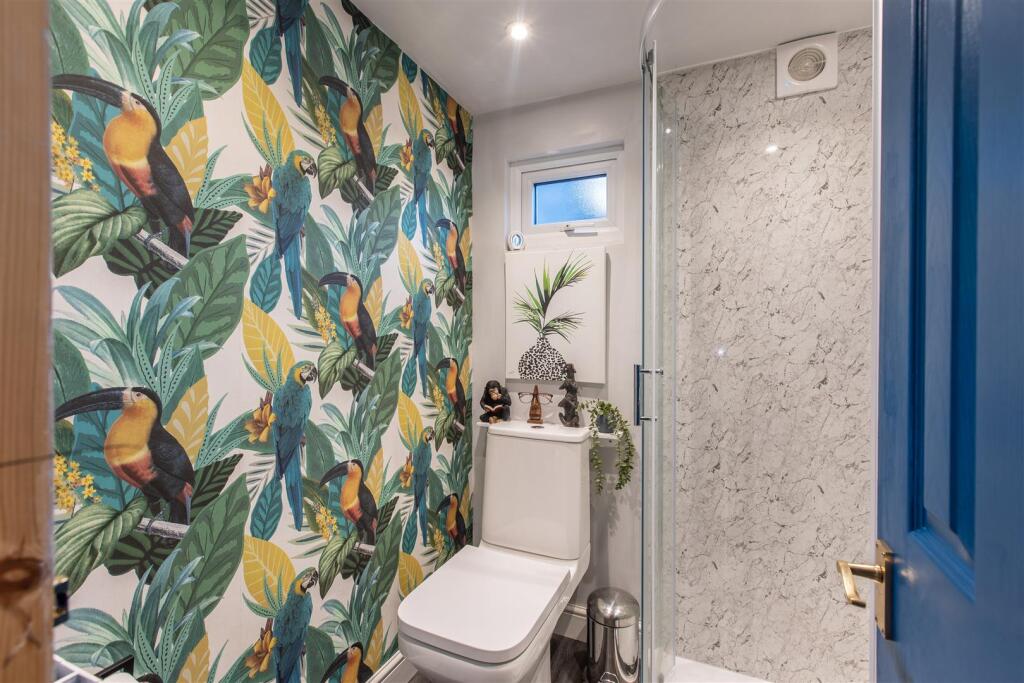 Eastgate 51 Shower Room-1.jpg