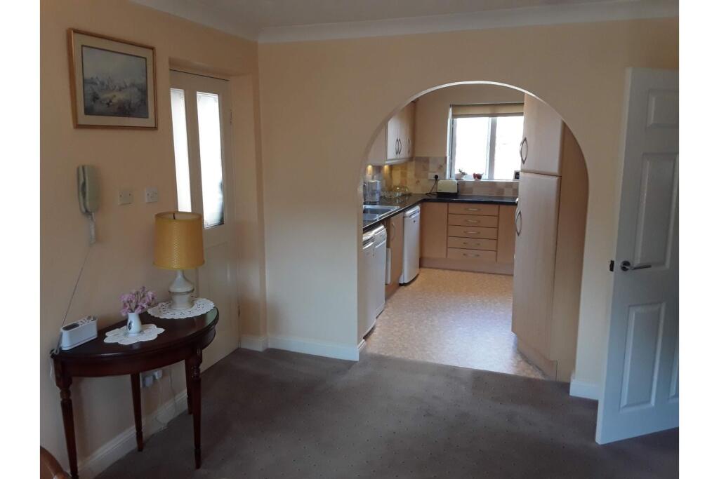 Lounge / Kitchen