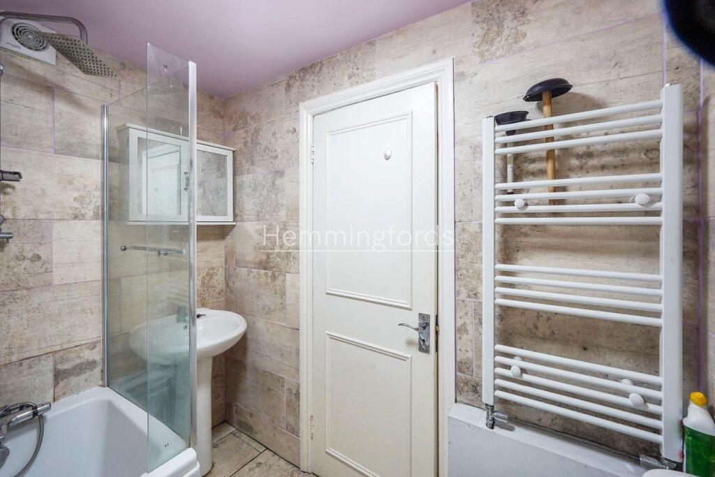 Flat C, 122 Blackstock Road - hC8wANqxNuVAVDkteSgD