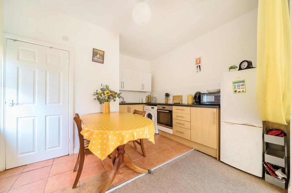 1333179-7-68933f6...