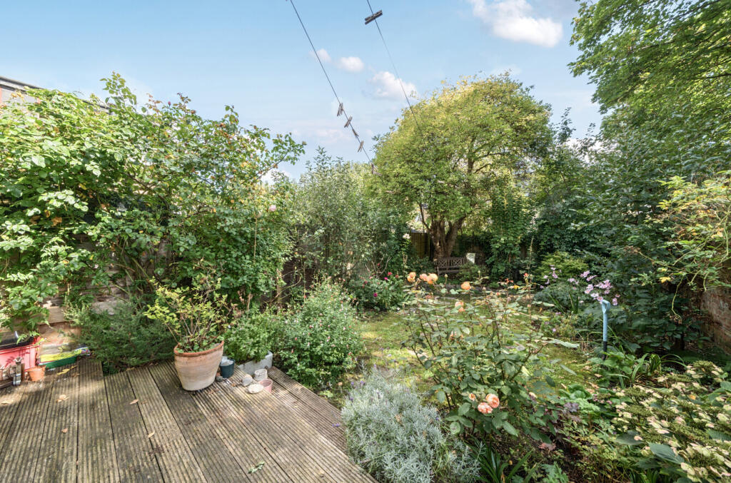 1350825-5-68beb1a...