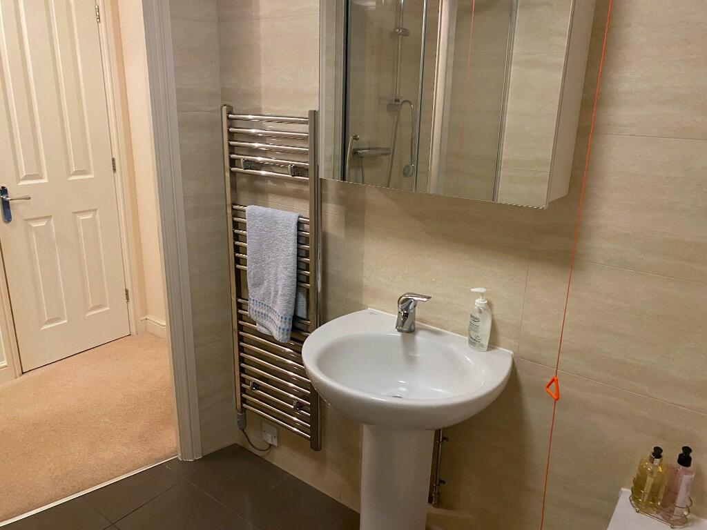 Flat 16