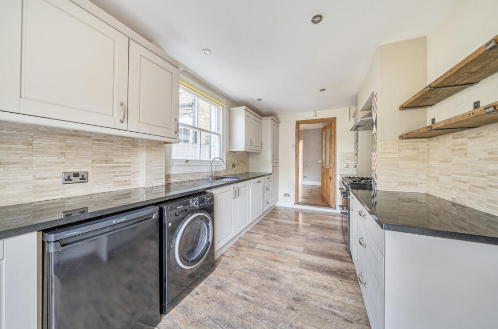 1345088-15-68adab...