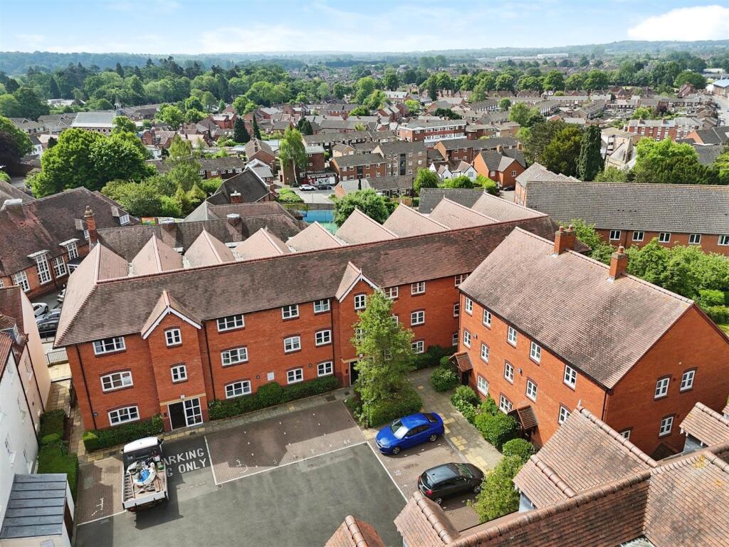 7a9dbed0--49B9-9C35-B72A95AF7F5D-73789-00001780A8F