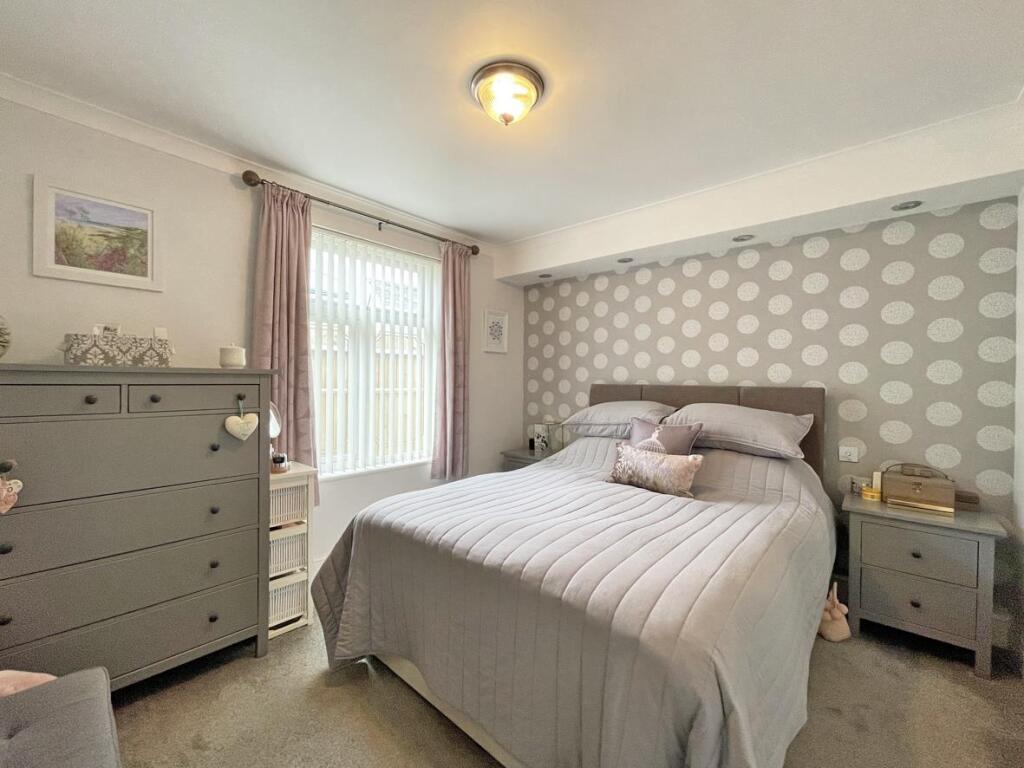 Crownhill Road 273 - Bed 2.jpg