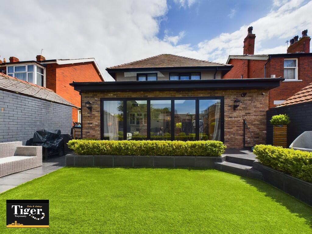 CAM03440G0-PR0065...