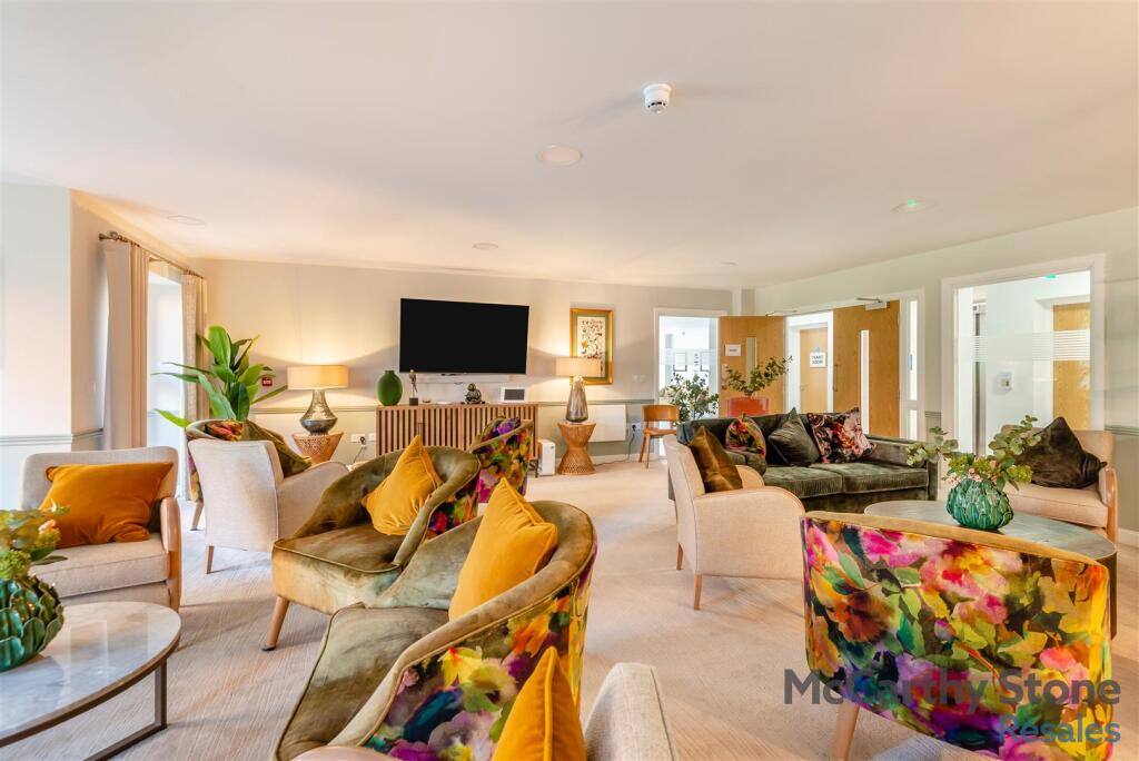 8634673-interior14.jpg