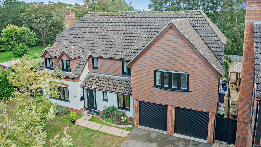 8567748-exterior1...