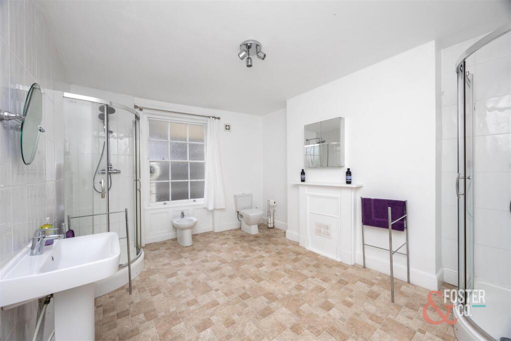 Lansdowne Place, 44-006.jpg