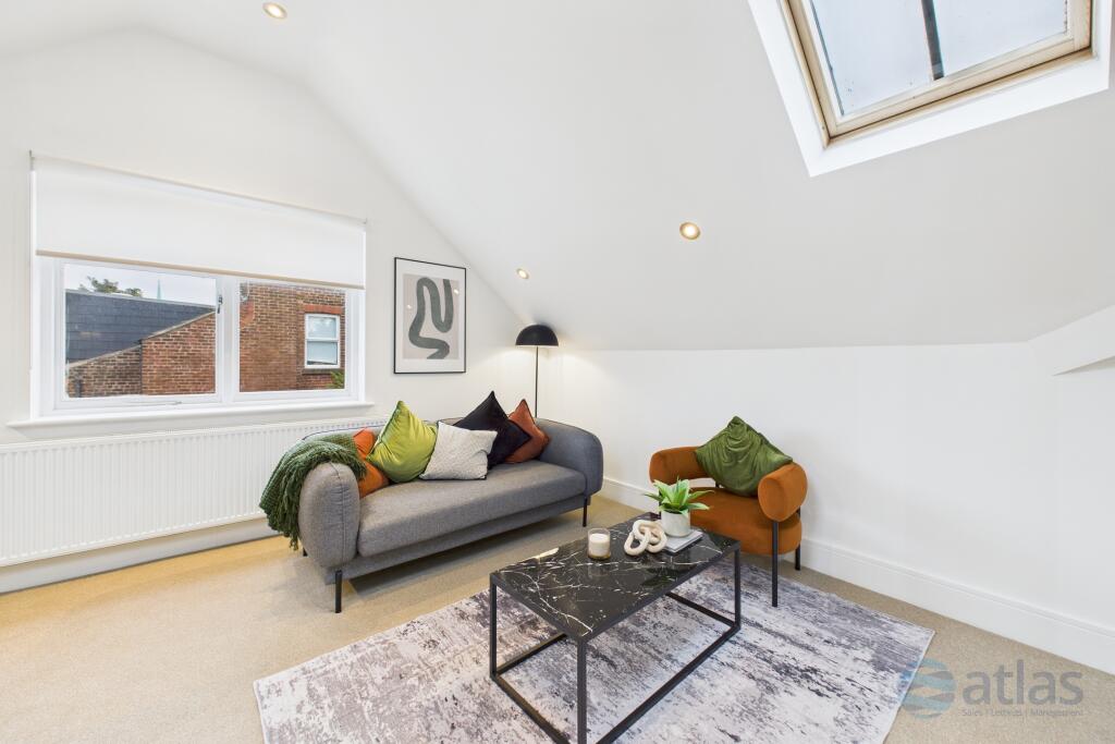 Kitchen/Living Area