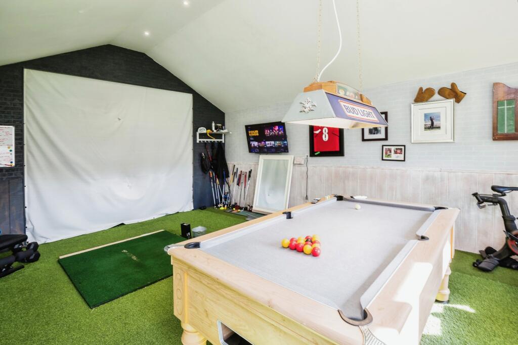 Office/Games Room