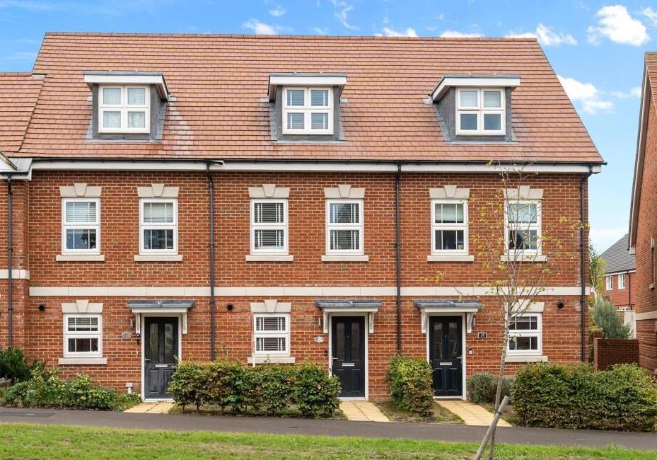 Oak Avenue, Wokingham, Berkshire, RG40 1LJ