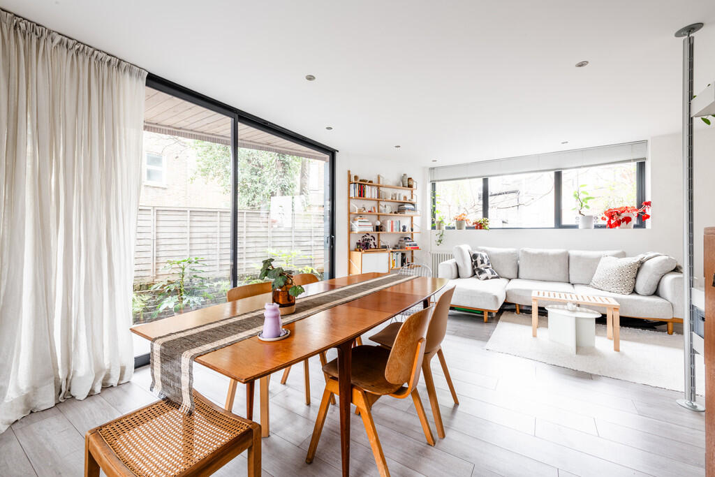 Blurton Rd 1A - 1...