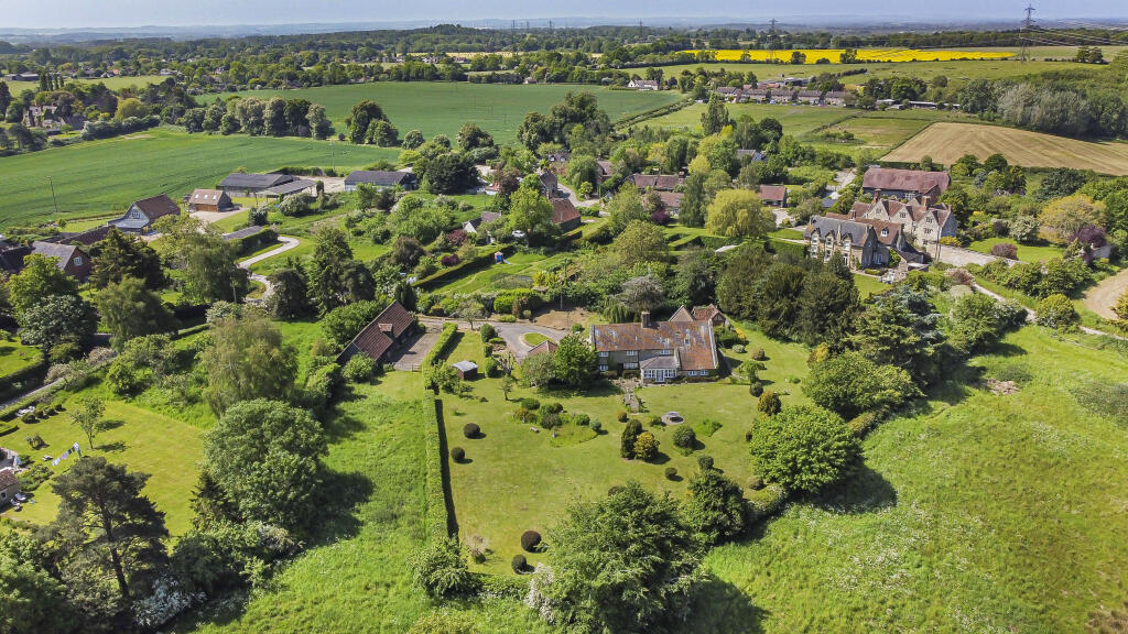 Barn Court, Toot Baldon, Oxford, Oxfordshire, OX44 9NG