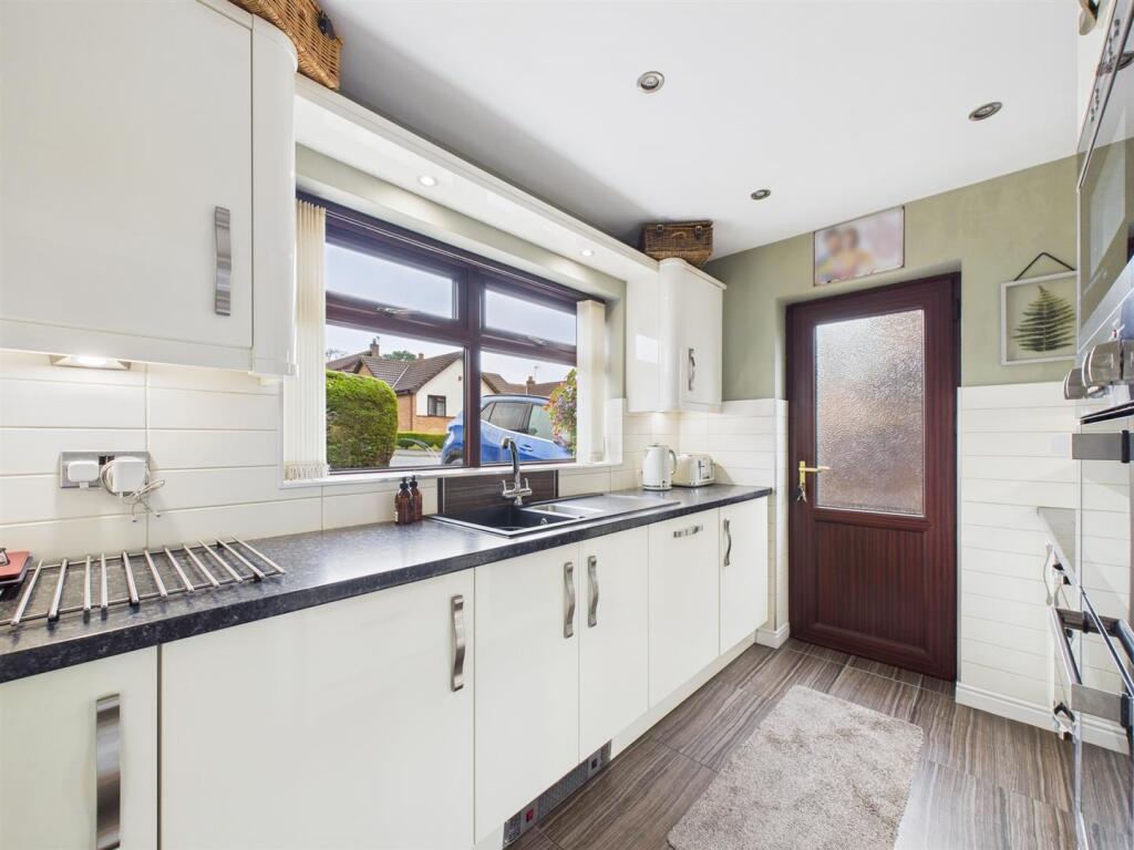 Quality Fitted Kitchen