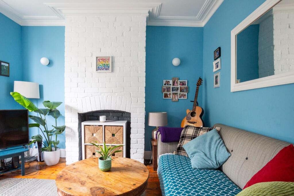 101 Whitehall Road-1.jpg