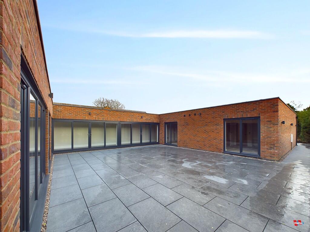 CAM04092G0-PR0034...