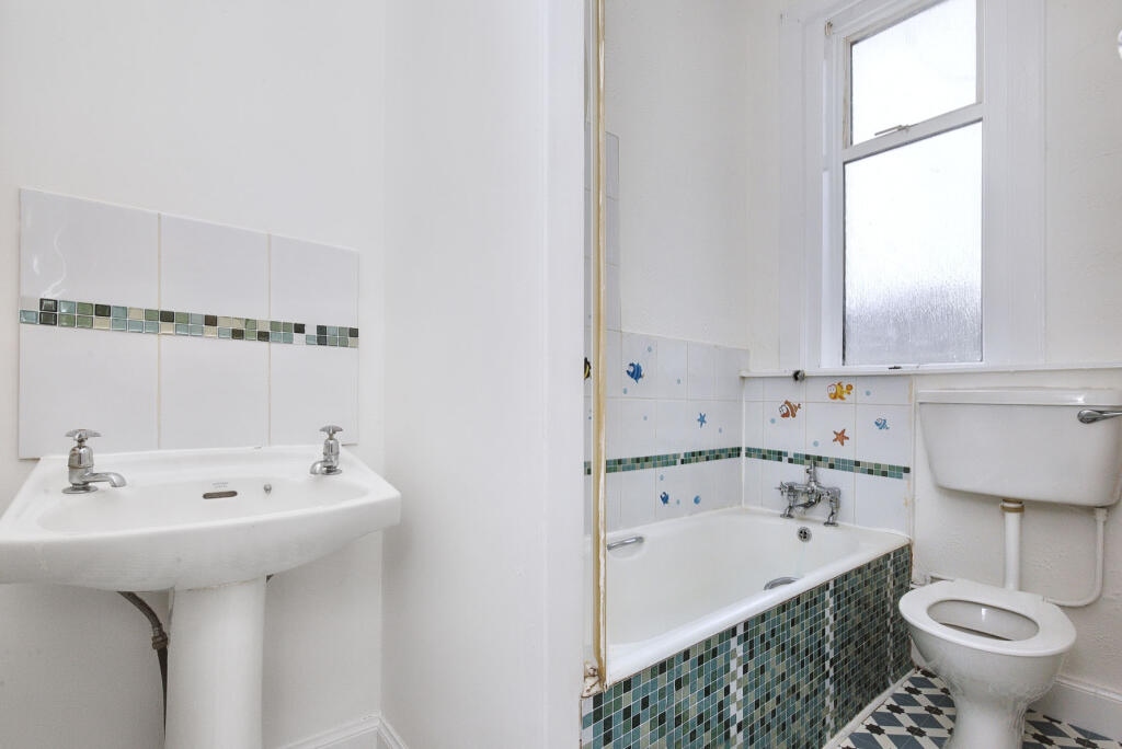 010BAthroom-1