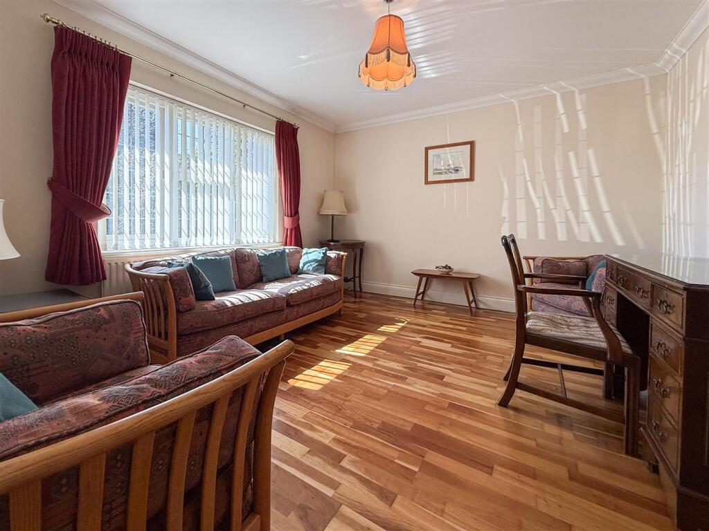 sitting room